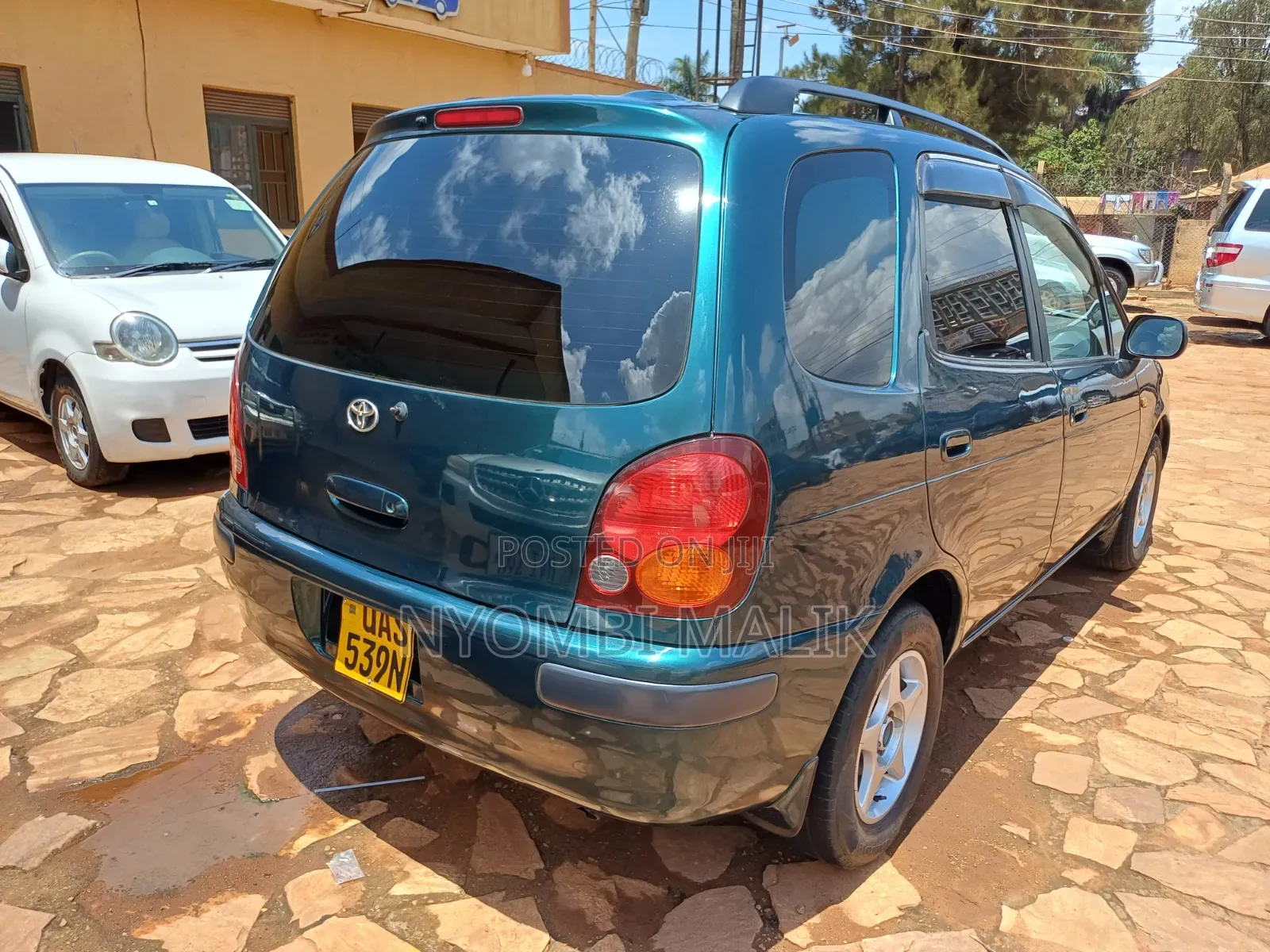 Toyota Corolla Spacio 1997 Green