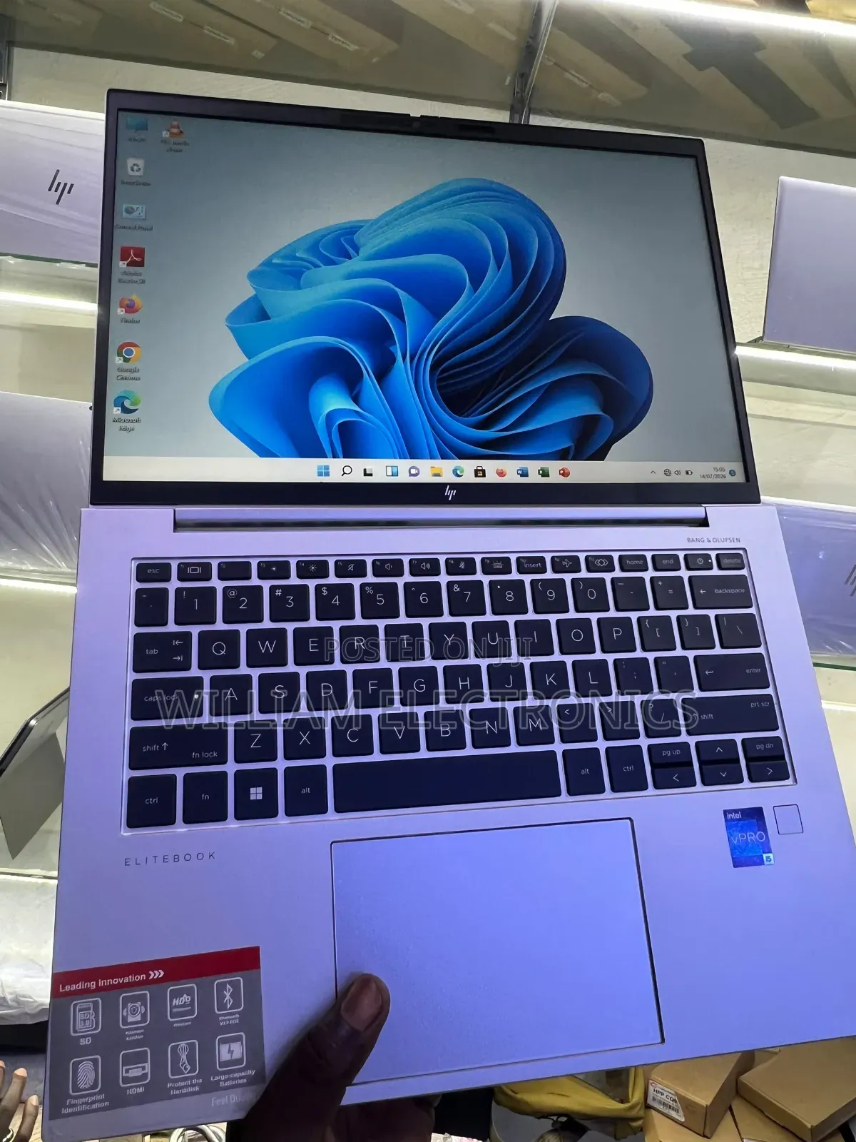 New Laptop HP EliteBook 840 G9 16GB Intel Core i5 SSD 512GB