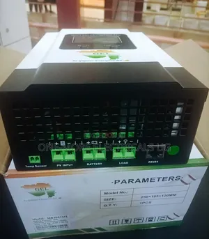 Wall Mounted MPPT Charge Controller 30a/12v,24v,36,48v