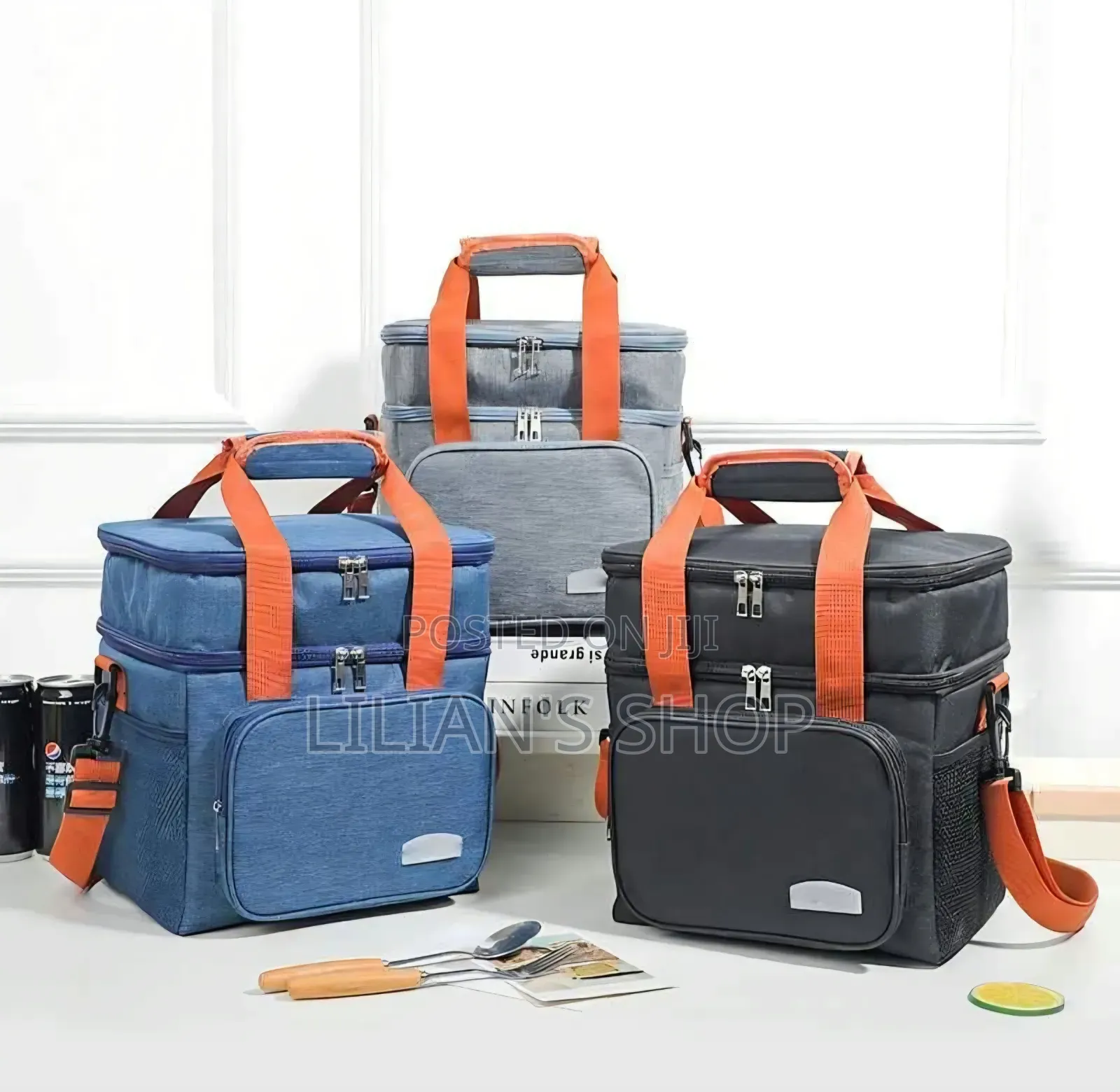Dual-Compartment Insulated Lunch Bag