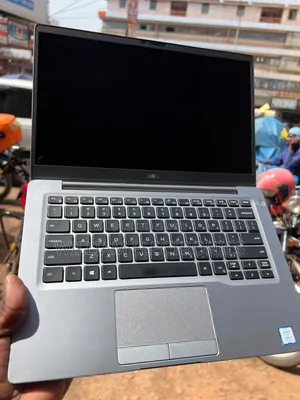 Laptop Dell Latitude 7400 8GB Intel Core i5 SSD 256GB