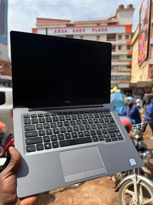 Laptop Dell Latitude 7400 8GB Intel Core i5 SSD 256GB