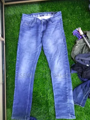 2nd Hand Kids Jeans