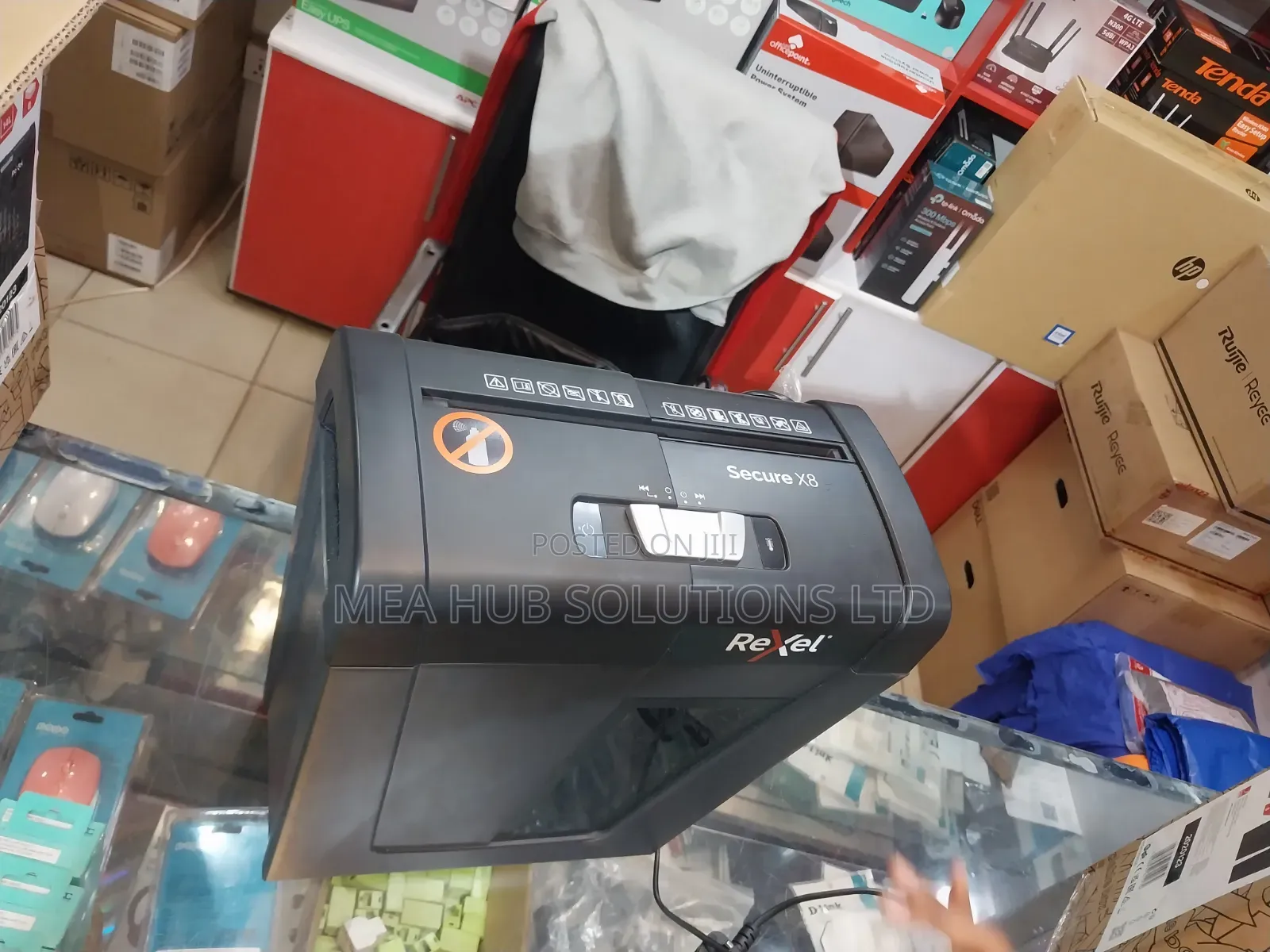 Rexel Secure X8 Paper Shredder
