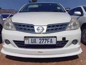 Nissan Tiida 2012 White