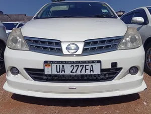 Nissan Tiida 2012 White