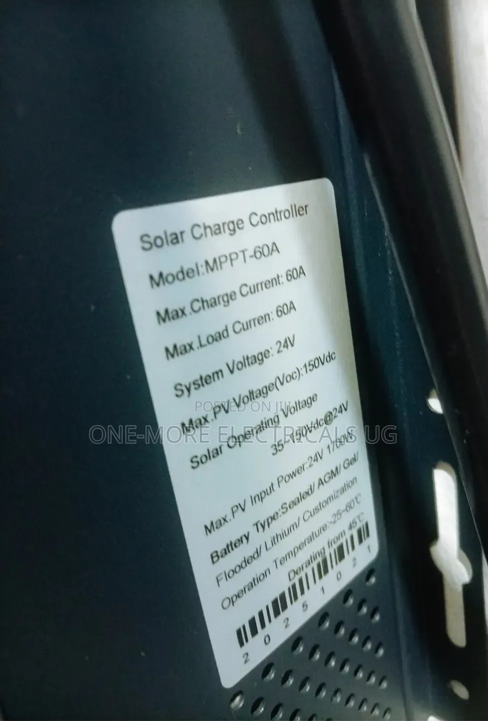 60a/12v, 24volts MPPT Solar Charge Controller.