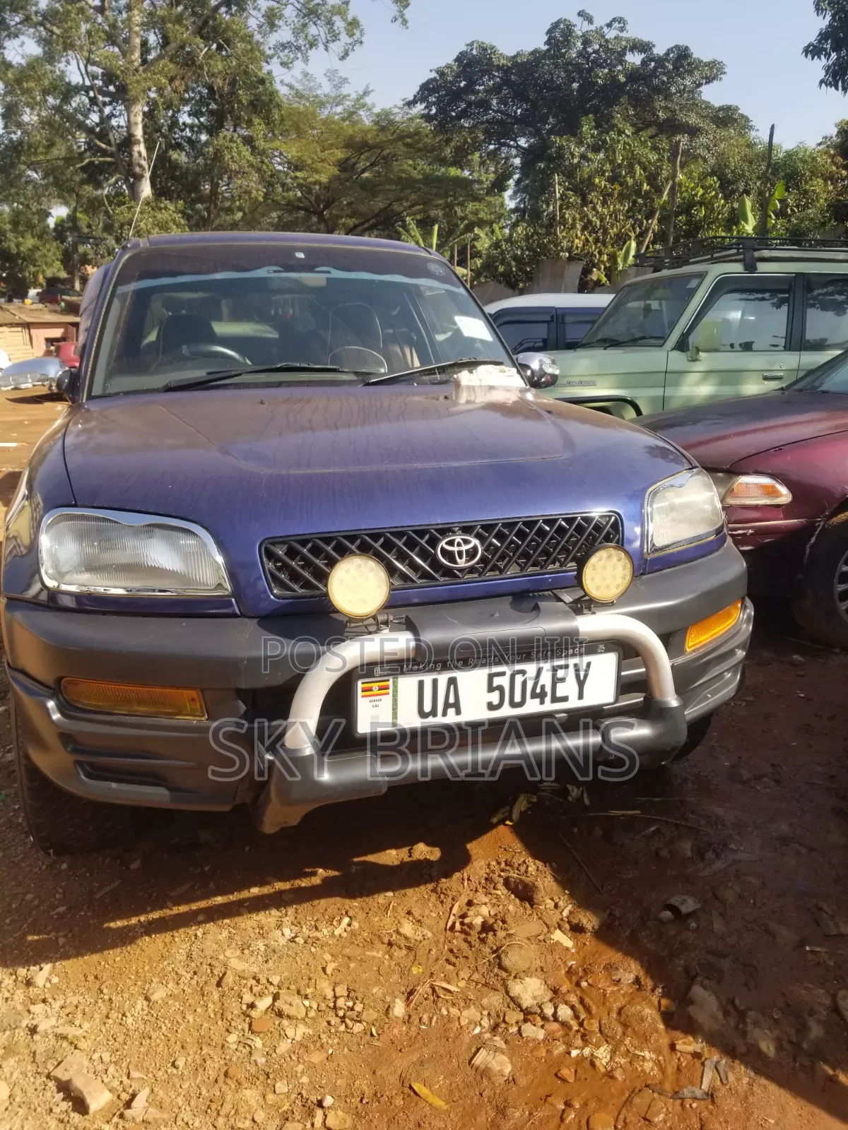 Toyota RAV4 1999 Blue
