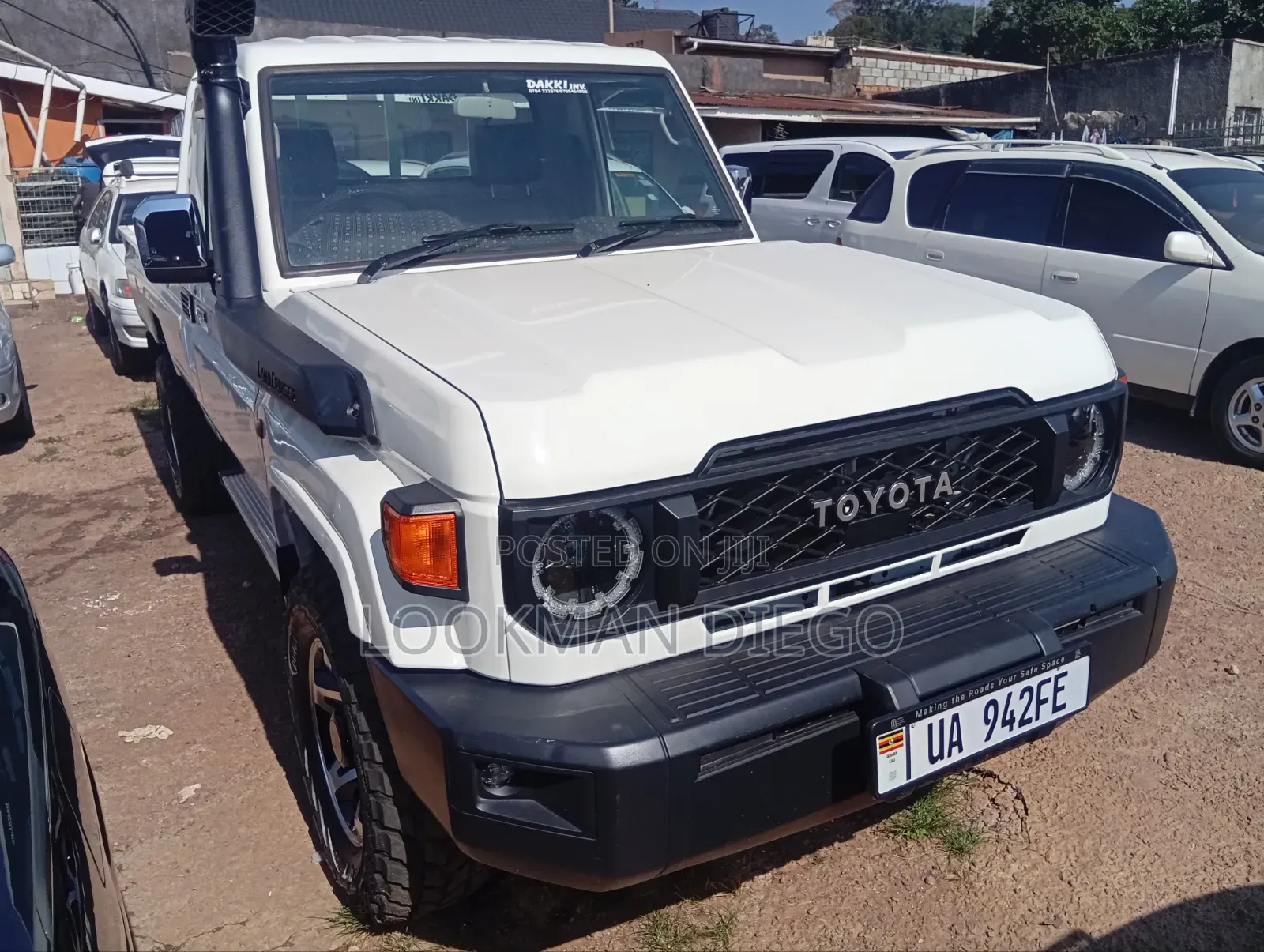 Toyota Land Cruiser 2018 White