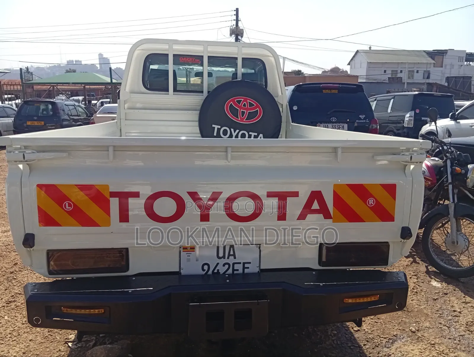 Toyota Land Cruiser 2018 White