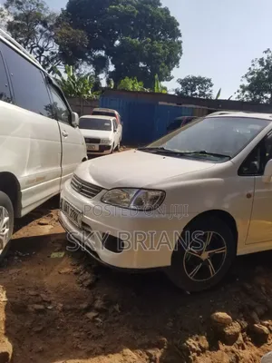 Toyota Corolla Spacio 2000 White