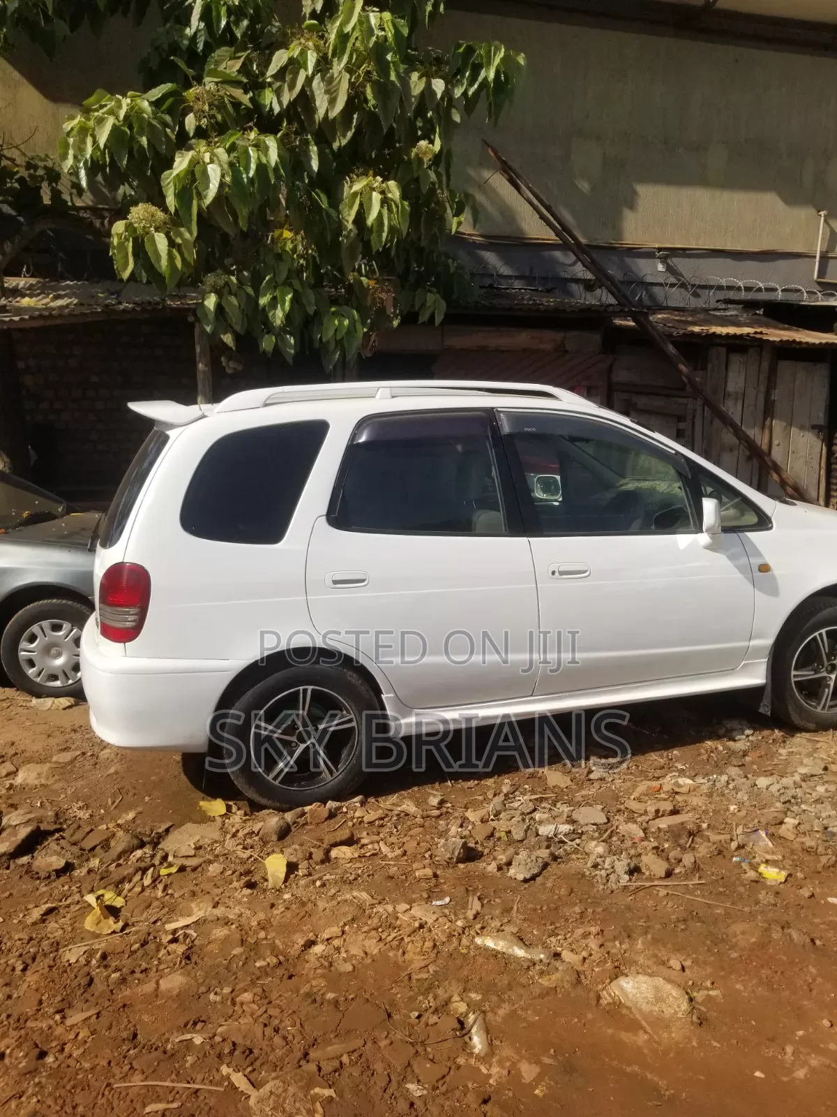 Toyota Corolla Spacio 2000 White