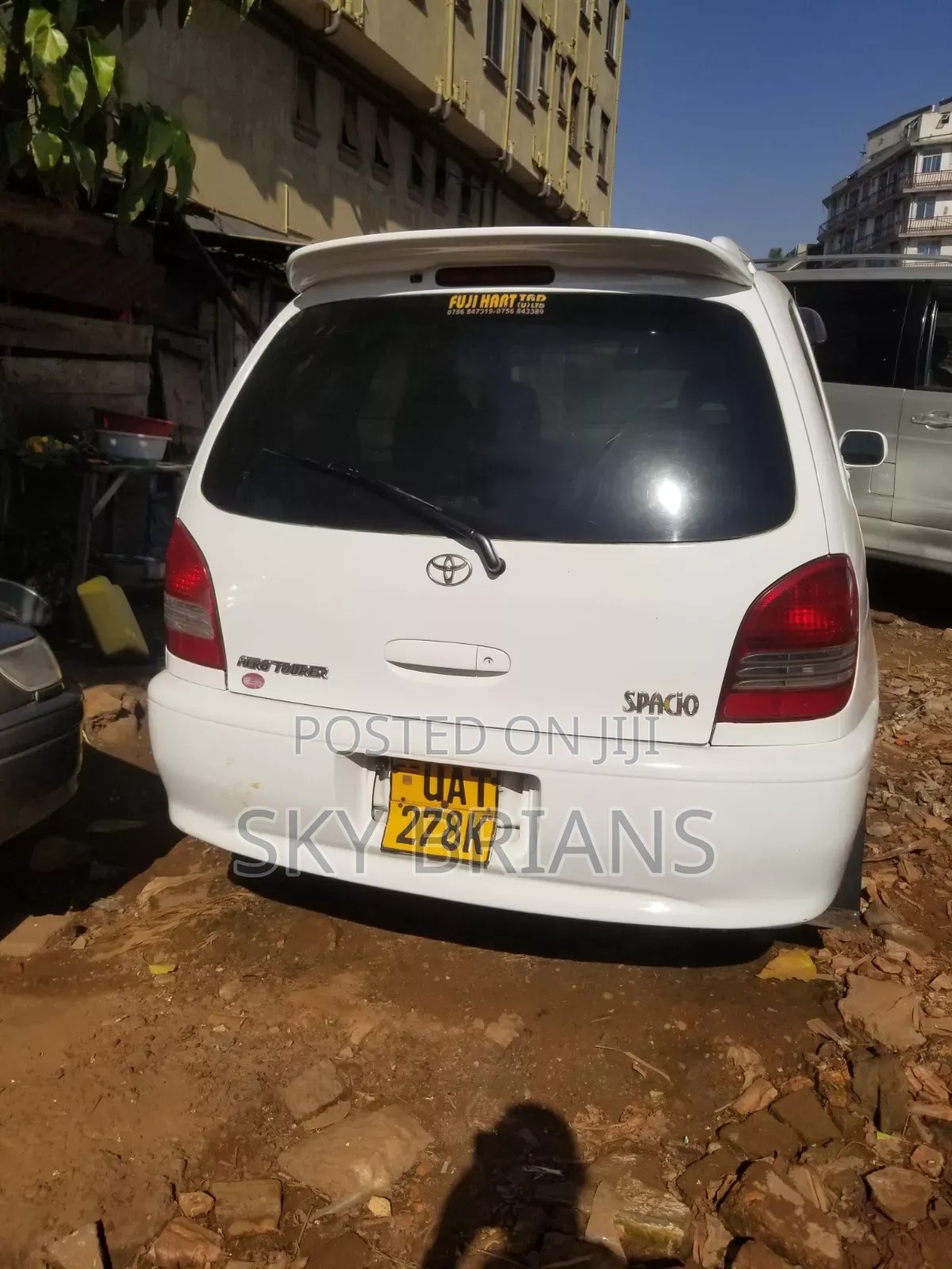 Toyota Corolla Spacio 2000 White