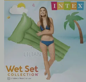 Wet Set Collection, Measuring Approximately 1.83m X 76cm
