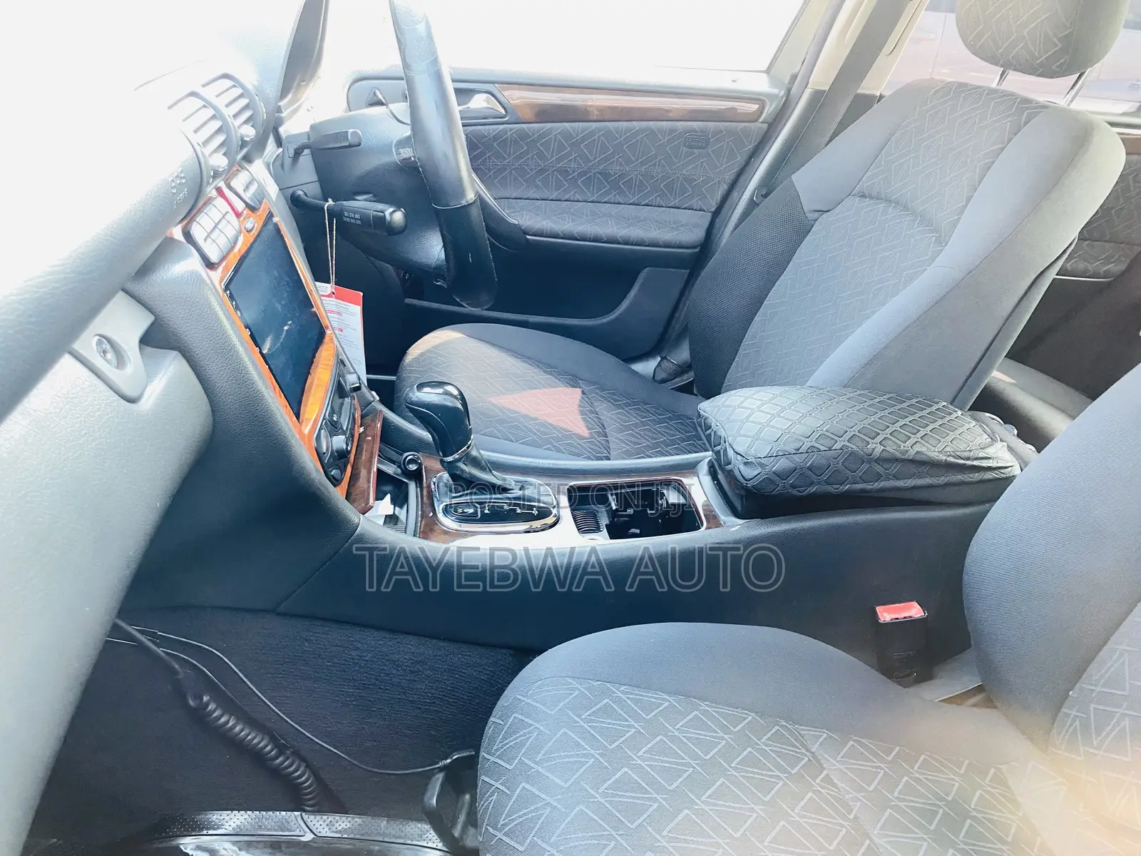 Mercedes-Benz C200 2004