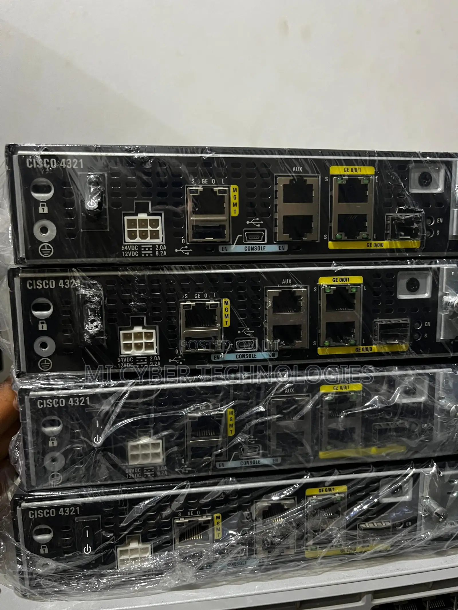 Cisco 4300 Series Integrated Services Routers (ISR).