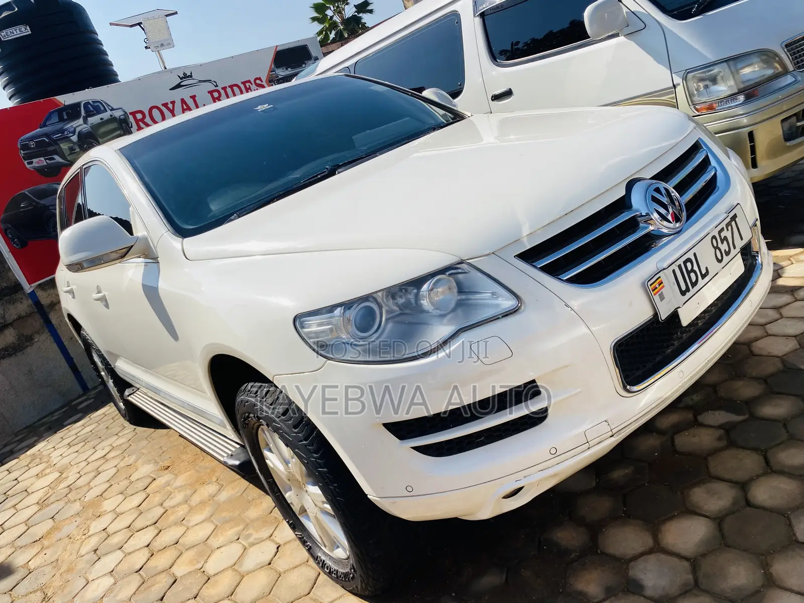 Volkswagen Touareg 2009 White