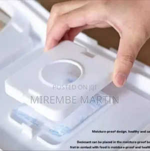 Large Capacity Airtight Dry Food Storage Container