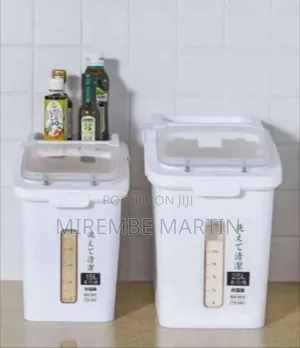 Large Capacity Airtight Dry Food Storage Container