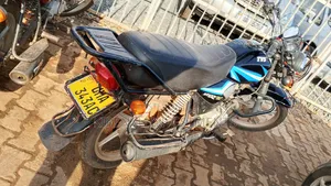 TVS HLX 125 2021 Black