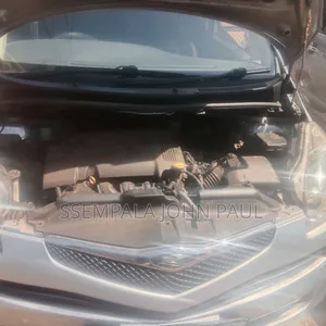 Toyota Ractis 2008 Silver