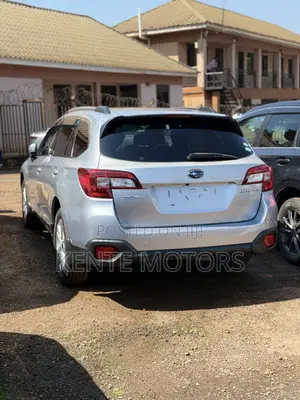 Subaru Outback 2.5i 4dr Wagon AWD (2.5L 4cyl CVT) 2015 Silver