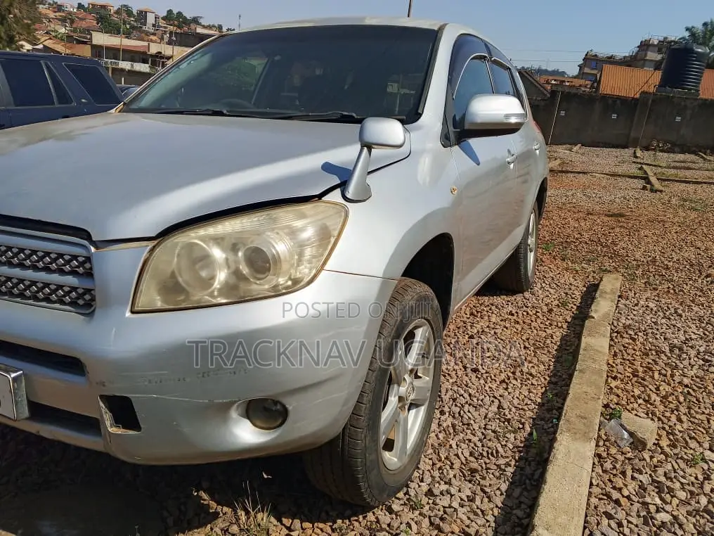 Toyota RAV4 V6 2006 Silver