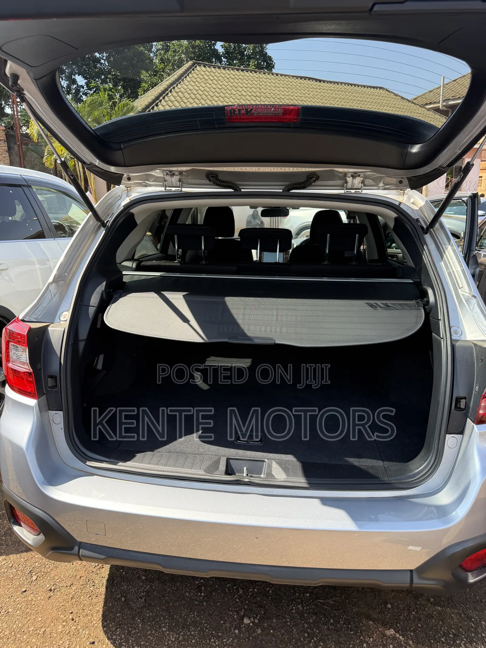Subaru Outback 2.5i 4dr Wagon AWD (2.5L 4cyl CVT) 2015 Silver