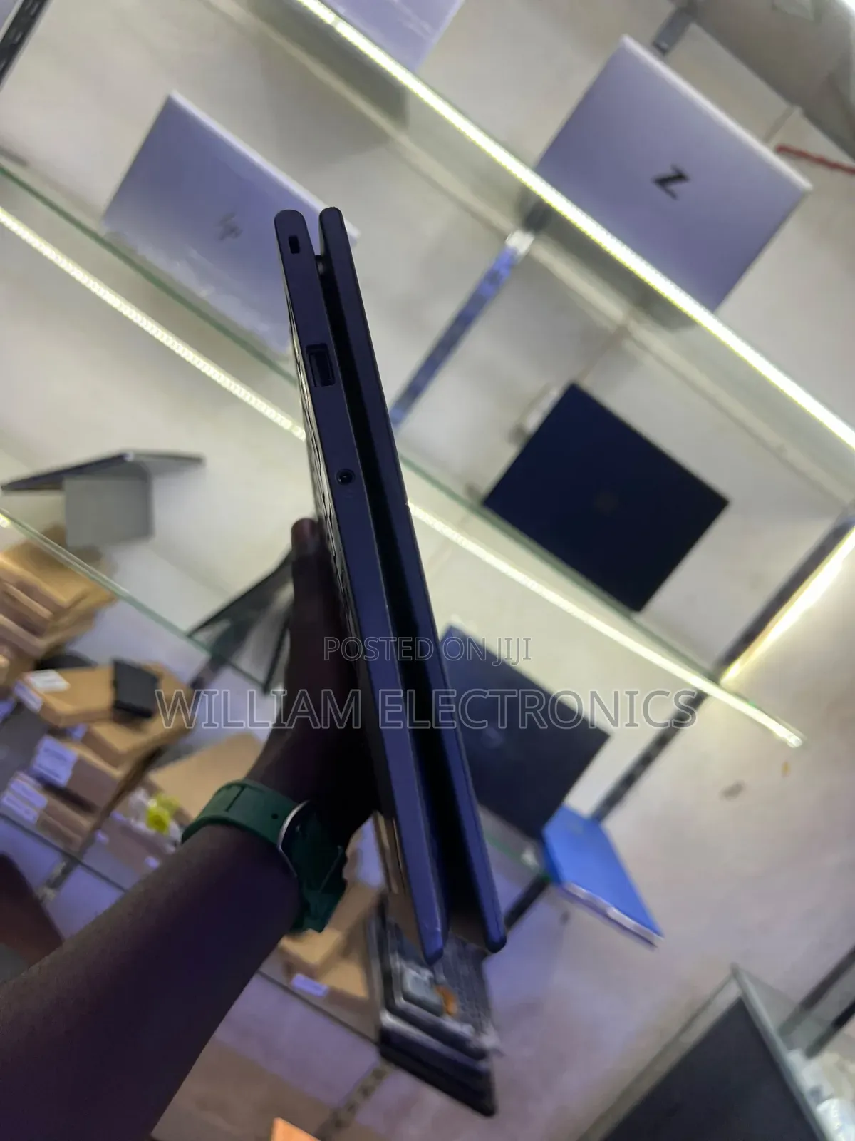 New Laptop Lenovo 16GB Intel Core i5 SSD 256GB