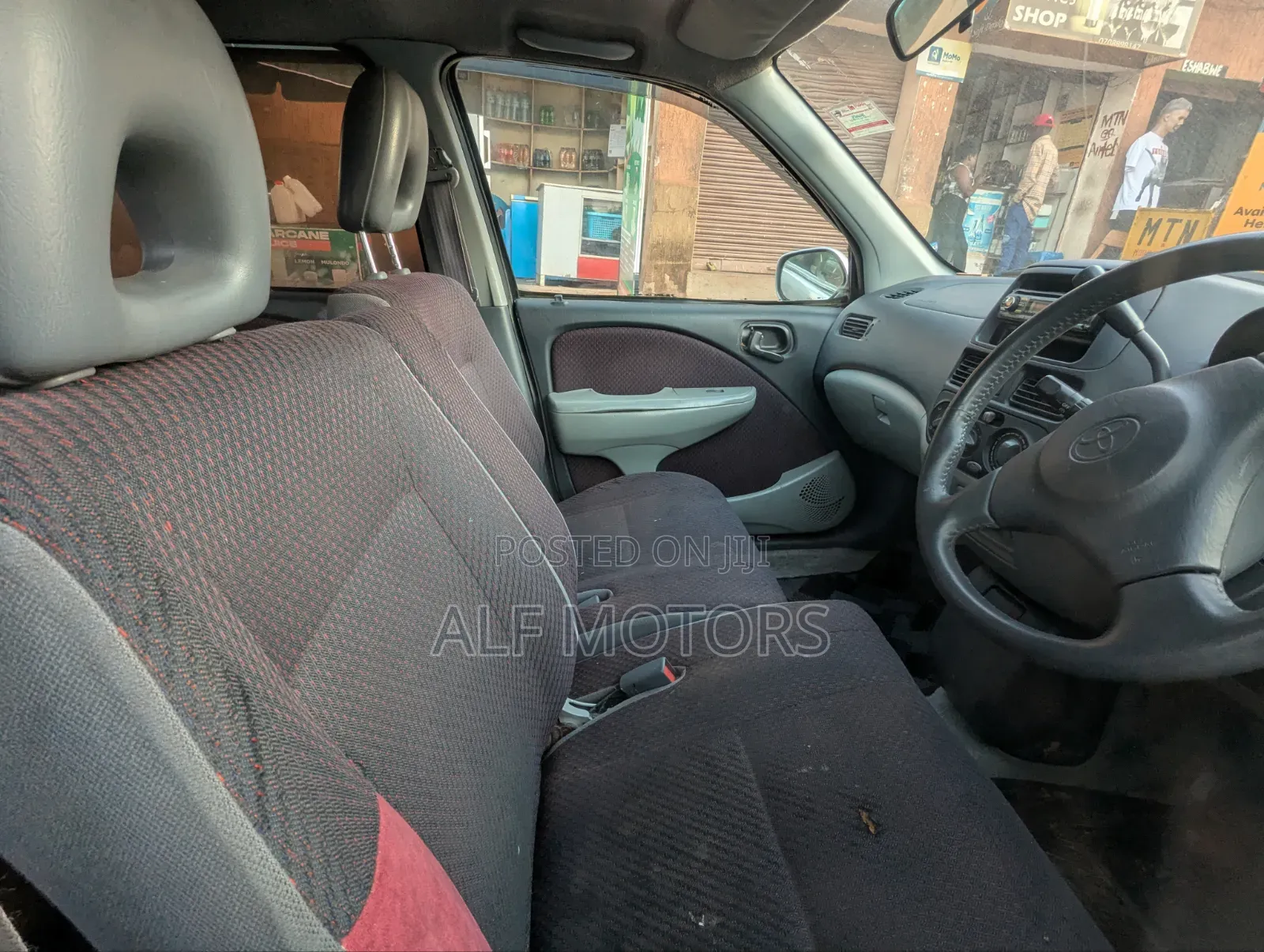 Toyota Raum 1998 Silver