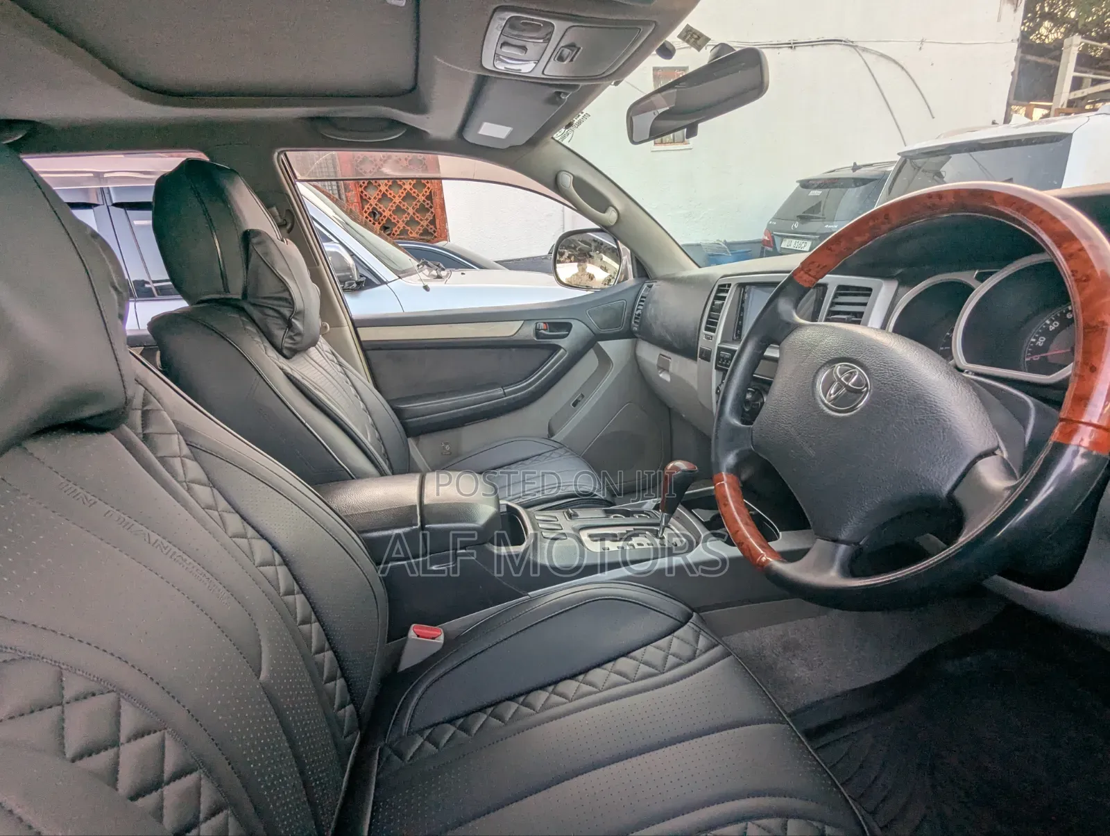 Toyota Hilux Surf 2006 Black
