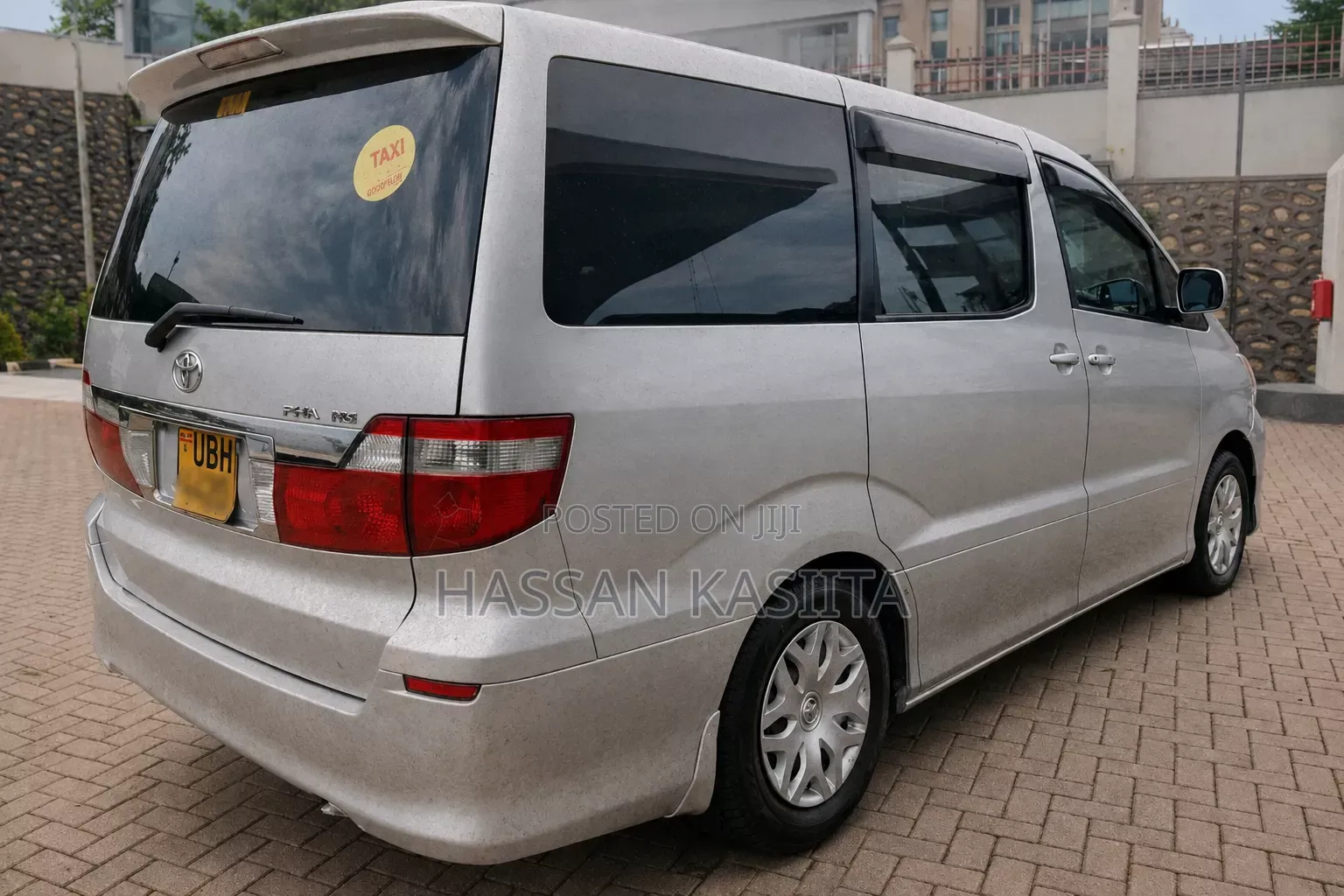 Toyota Alphard 2008 Silver