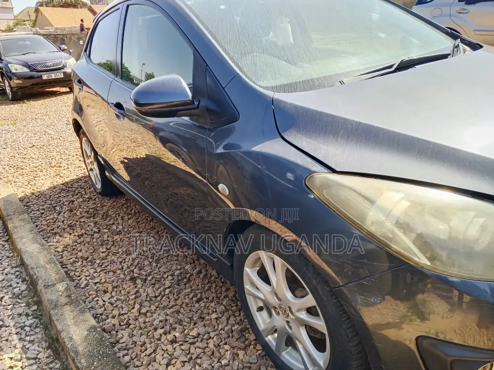 Mazda Demio 2009 Gray