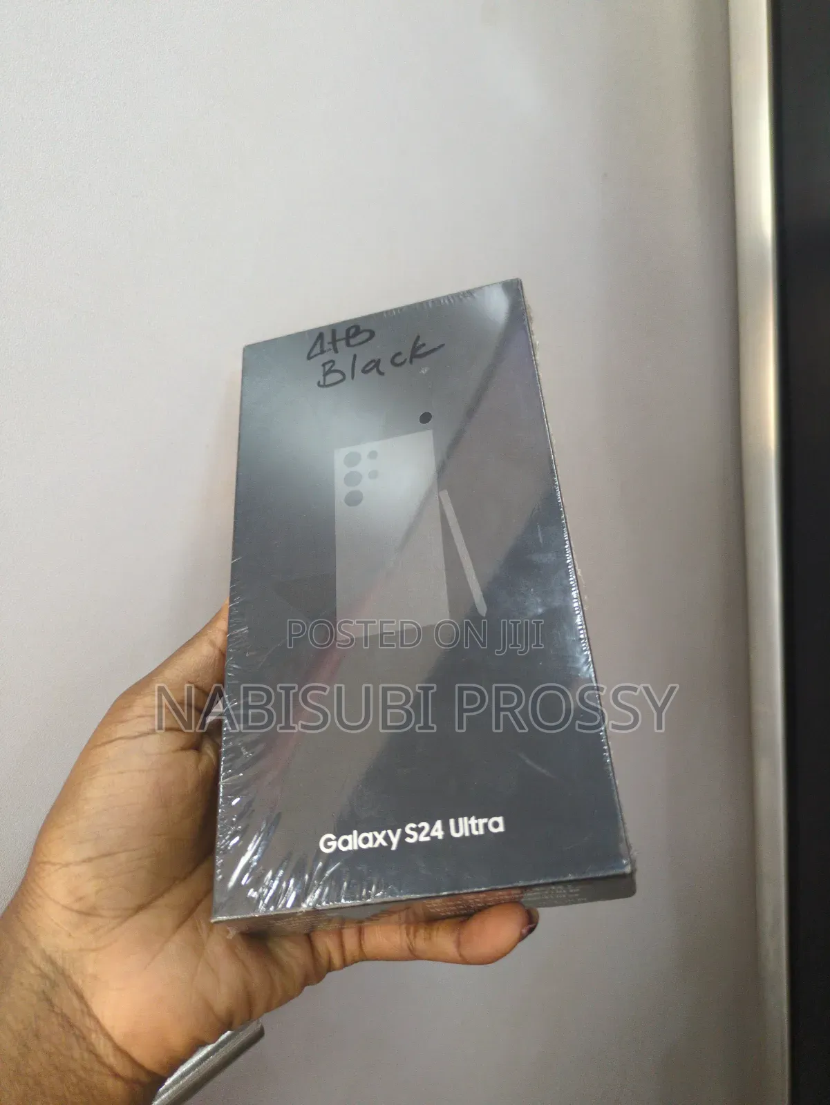 New Samsung Galaxy S24 Ultra 1 TB Black
