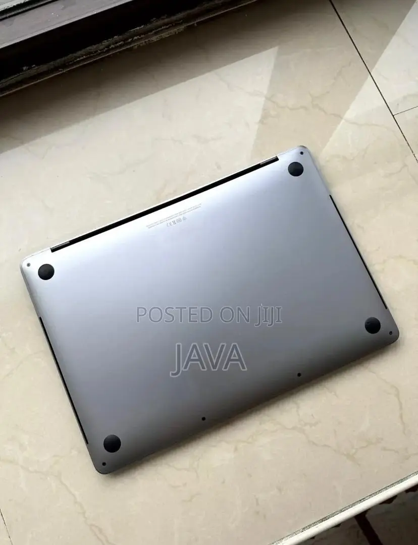 Laptop Apple MacBook 2020 8GB Apple M1 SSHD (Hybrid) 256GB