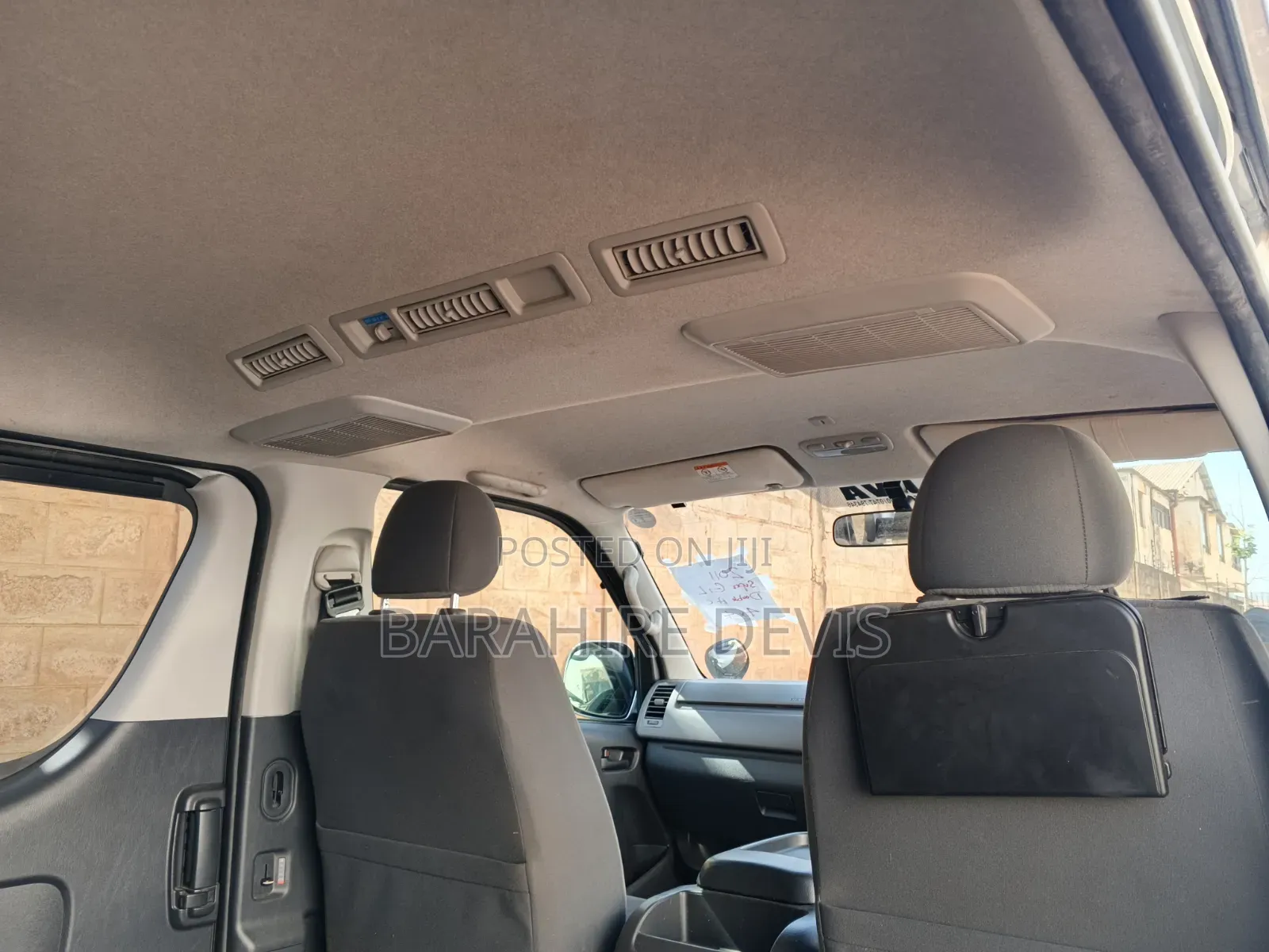 Toyota HiAce 2012 White