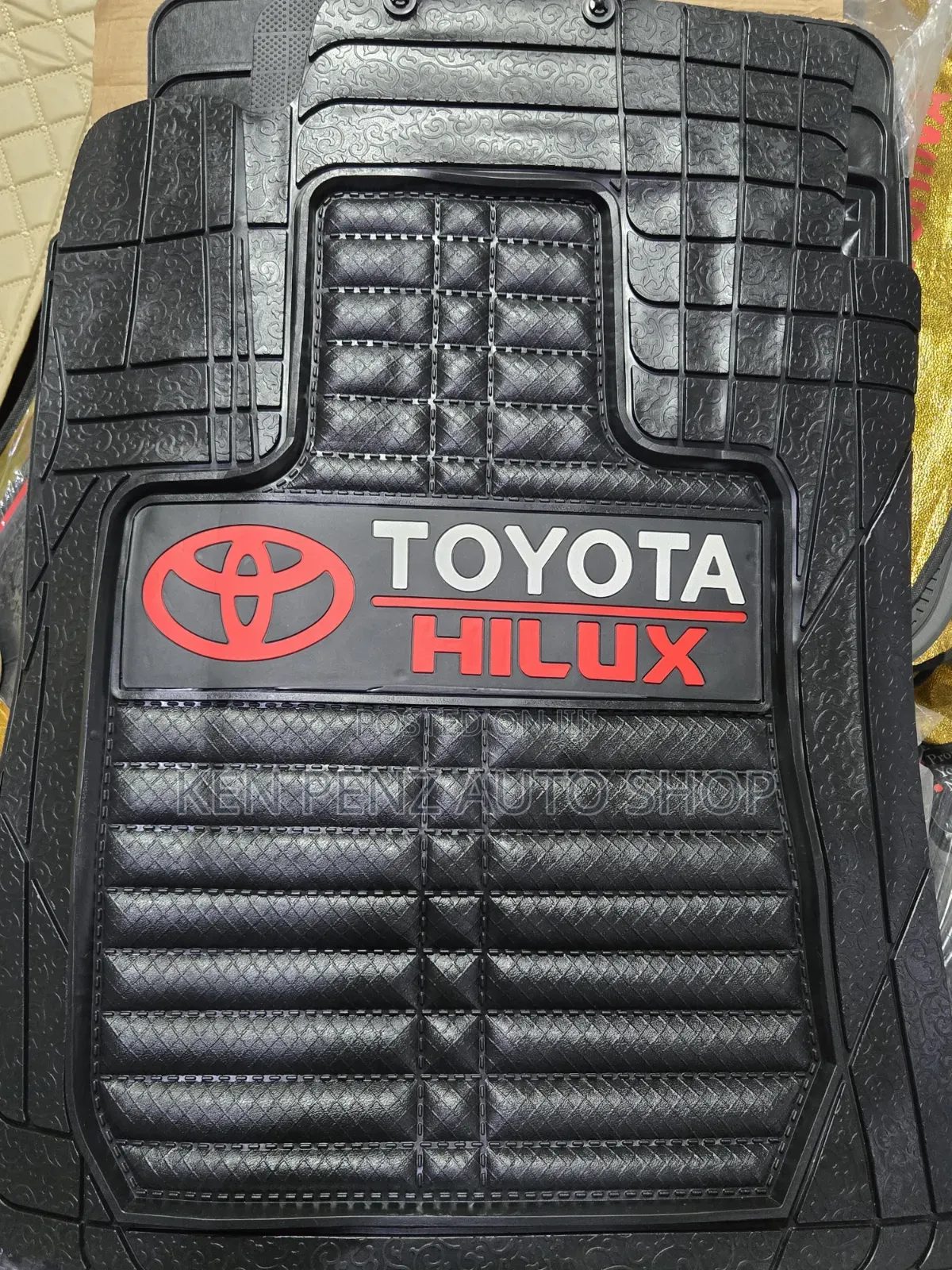 Hilux Vigo and Revo Floor Mats and Carpets