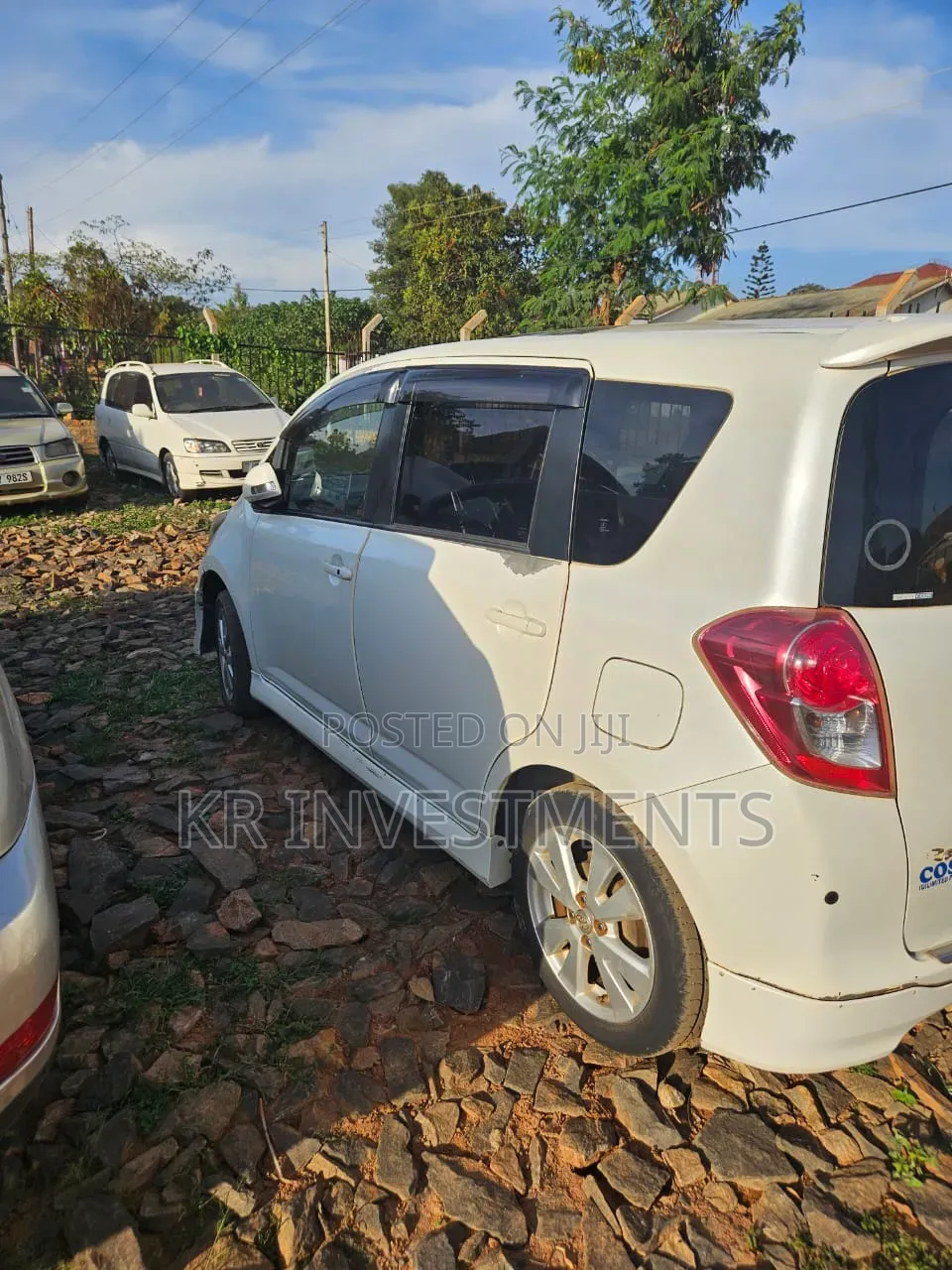 Toyota Ractis 2008 White
