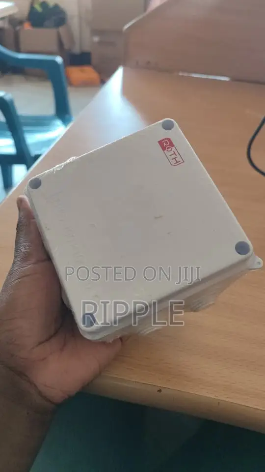 Adaptable/Junction Box 100×100×70mm ROTH IP65 Waterproof