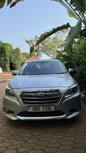 Subaru Legacy 2.5i AWD 2017 Silver