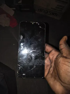 Samsung A10 32 GB Black