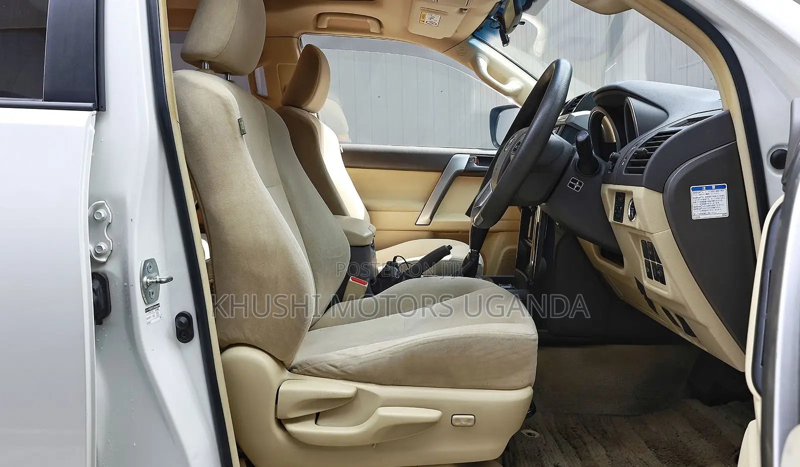 Toyota Land Cruiser Prado 2016 Pearl