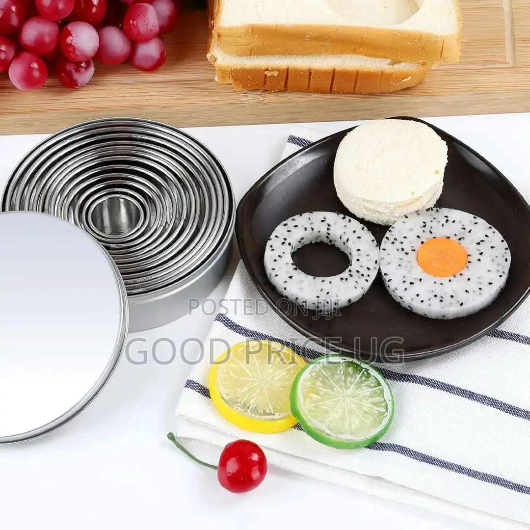 12-Piece Stainless Steel Round Cookie and Biscuit Cutter