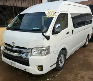 Toyota HiAce 2015 White