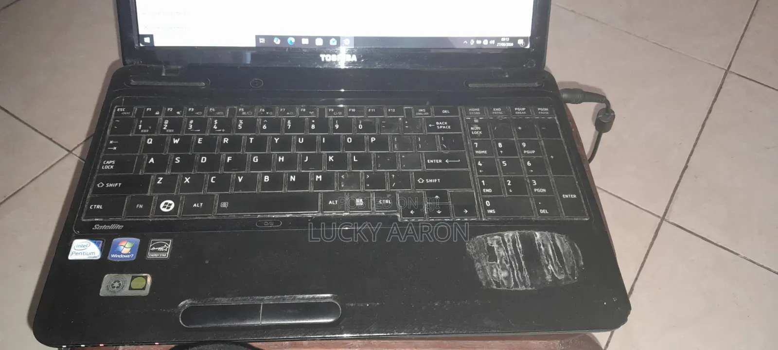 Laptop Toshiba Satellite C655 4GB Intel Pentium HDD 256GB