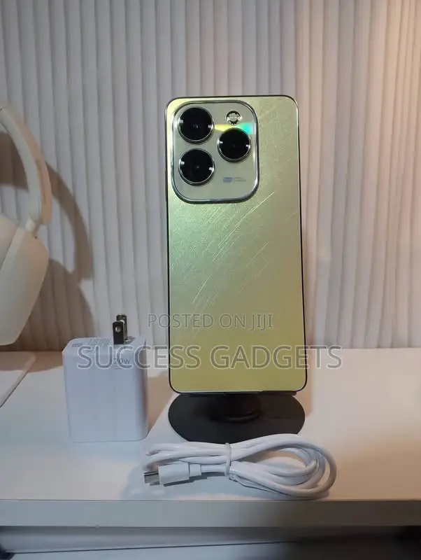 New Infinix Hot 40 Pro 256 GB Rose Gold