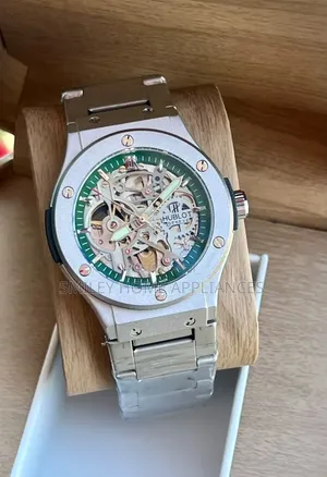 Green Face Men's Authentic Mechanical Hublot Geneve Wrist Time Piece