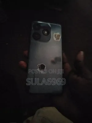 Tecno Spark 10 128 GB Black