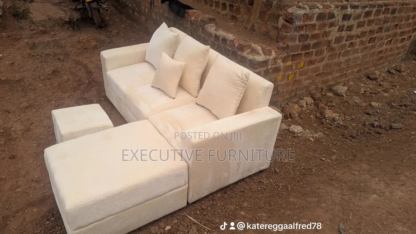 Mini Cream Velvet L Sofa