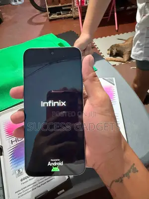 New Infinix Hot 70 Pro 5G+ 256 GB Silver